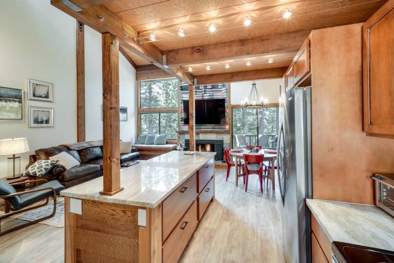1 Mi to Northstar Skiing: Cozy Pet-Friendly Condo! — photo 5