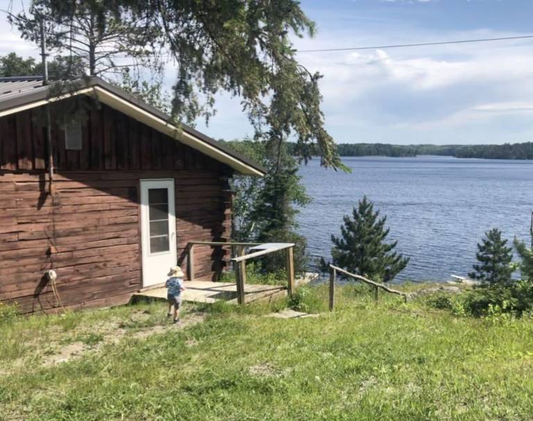 Cabin  Nestor Falls