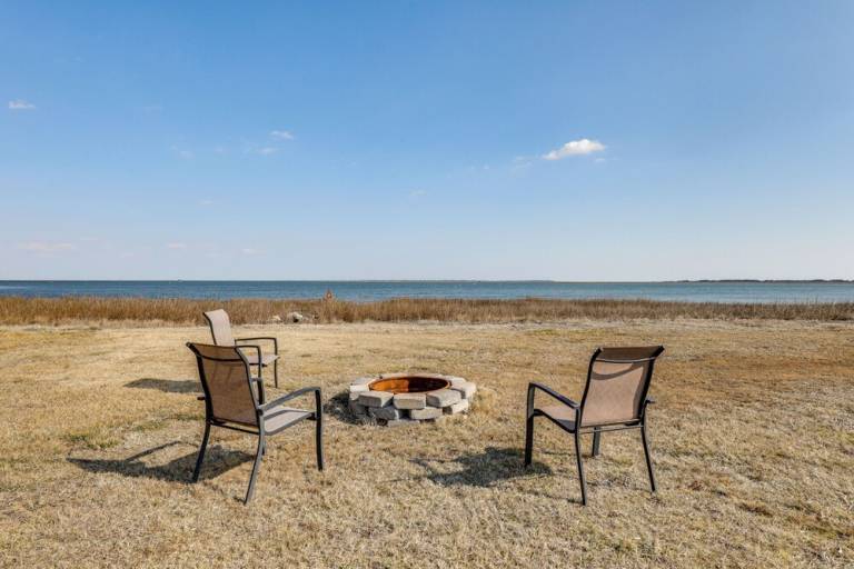 Cottage  Chincoteague Island