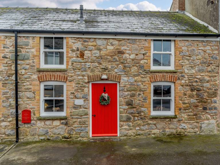 Cottage Pembrey