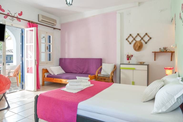 Studio with terrace, garden & BBQ | Dogs allowed in Amorgos