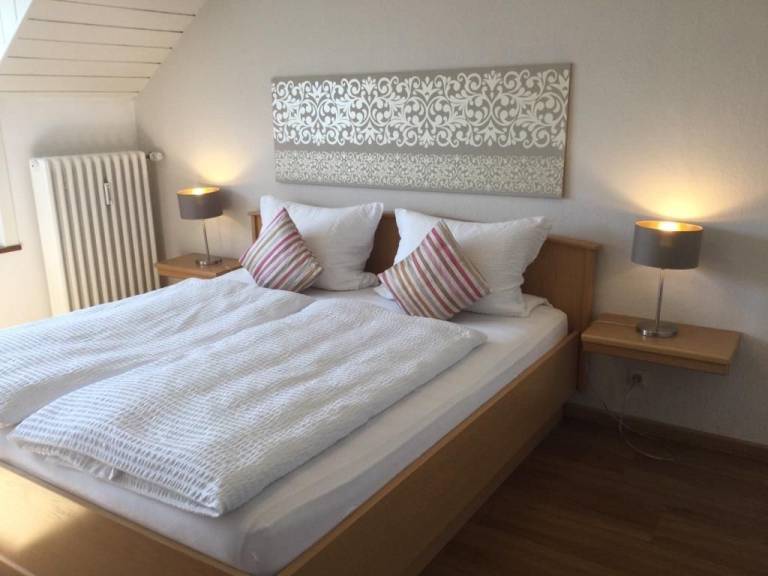 Bed & Breakfast  Mehring