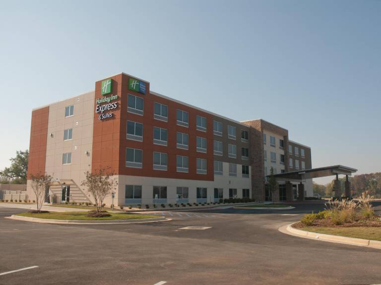 Holiday Inn Express Hotel & Suites Decatur By IHG — photo 2