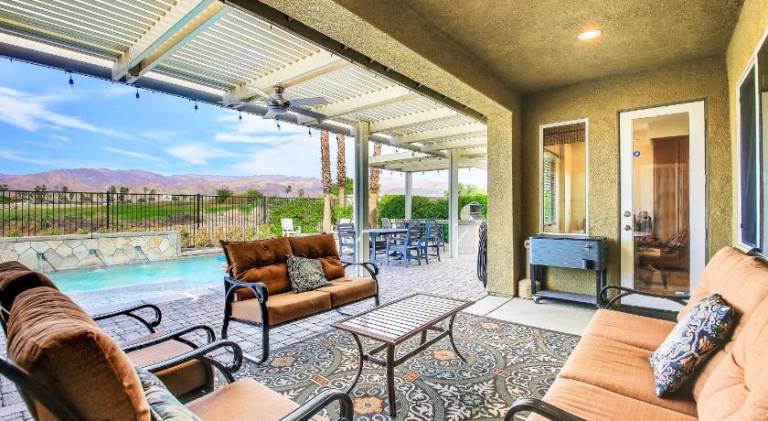 Vacation home with pool & hot tub | Perfect for remote work — photo 4