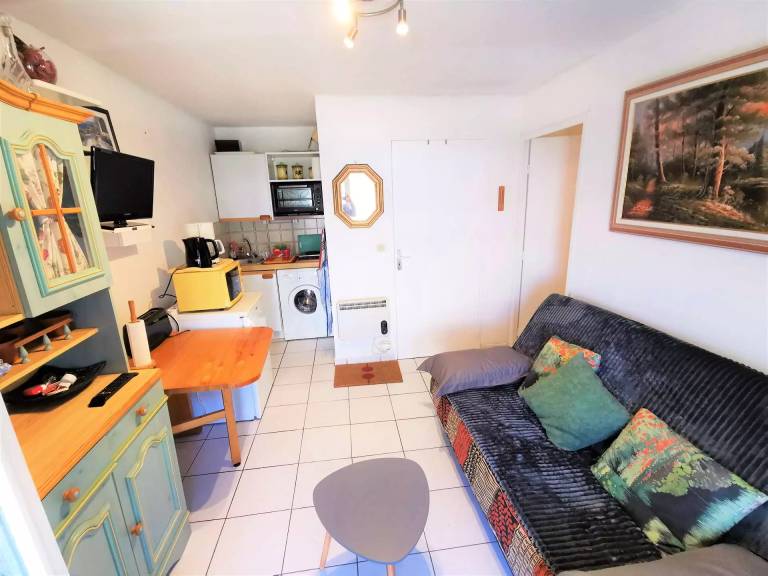 Holiday apartment with 1 room for 4 persons — photo 4