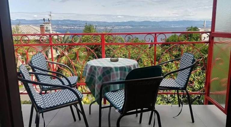 Rental apartment with 2 rooms for 4 persons — photo 3