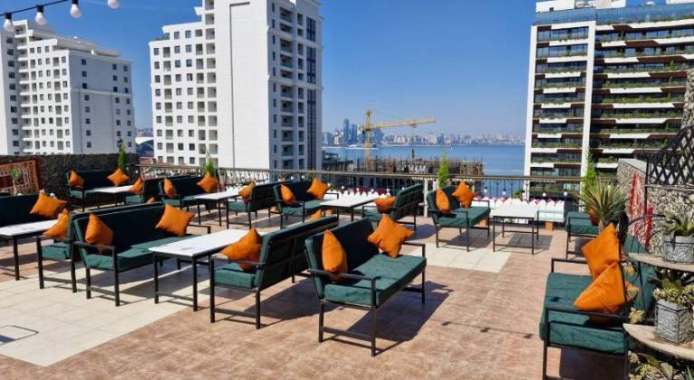 Nur Hotel & Terrace Cafe in Baku