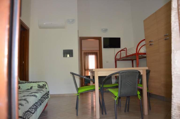 Villino 10 posti letto FBU-ZAN02 in Posada