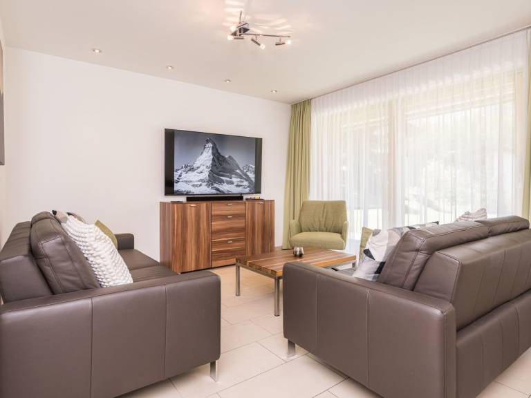Fully equipped rental apartment with garden & patio | Mountain view | Ski nearby | Dogs allowed — photo 2