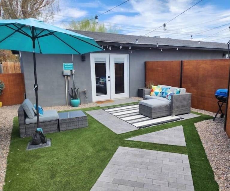 House  Woodward Place