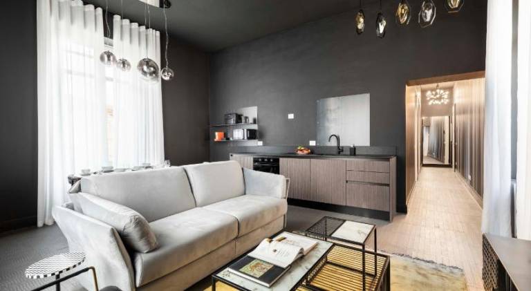 Serviced apartment with patio, sauna & yard | Suitable for remote work | Pet-friendly — photo 2