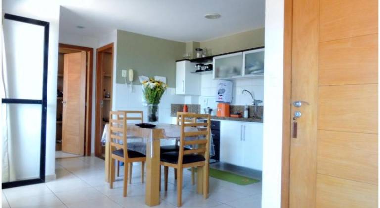 Apartment with pool — photo 4