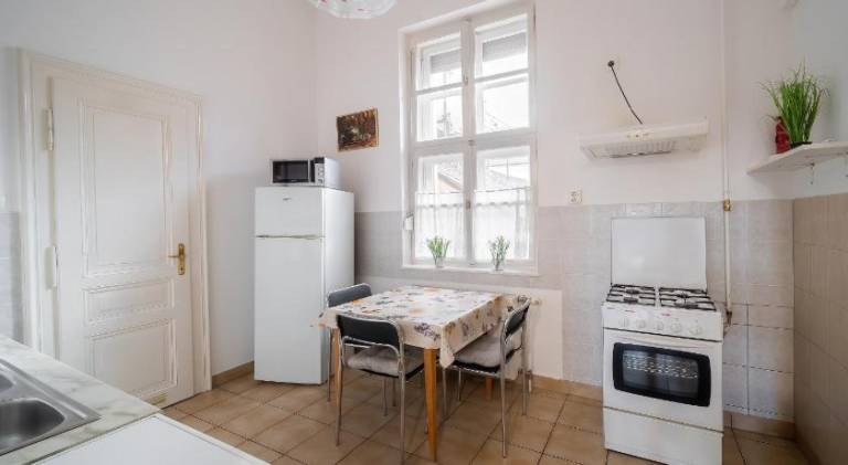 Tomka Apartman — photo 5