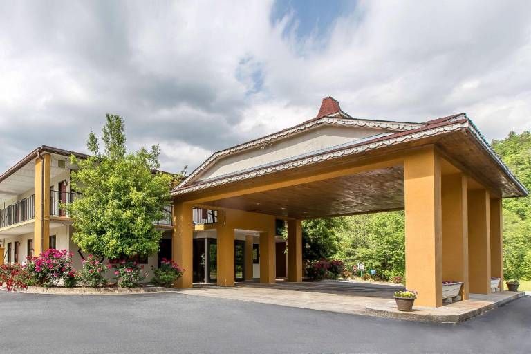 Days Inn by Wyndham Helen in Helen, GA