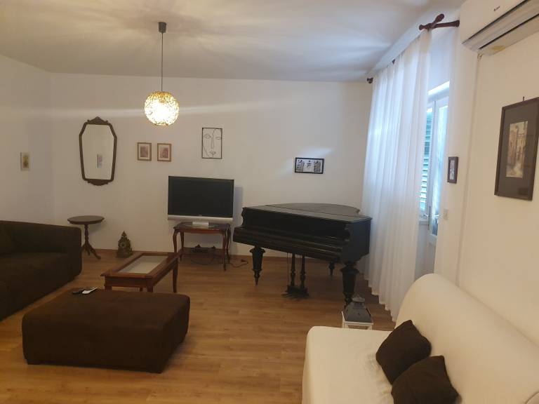 Holiday apartment with terrace & yard | Pets are welcome — photo 3