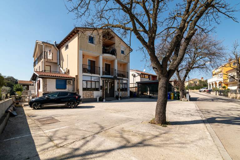Lovely dedicated room with terrace | Pet-friendly in Rovinj