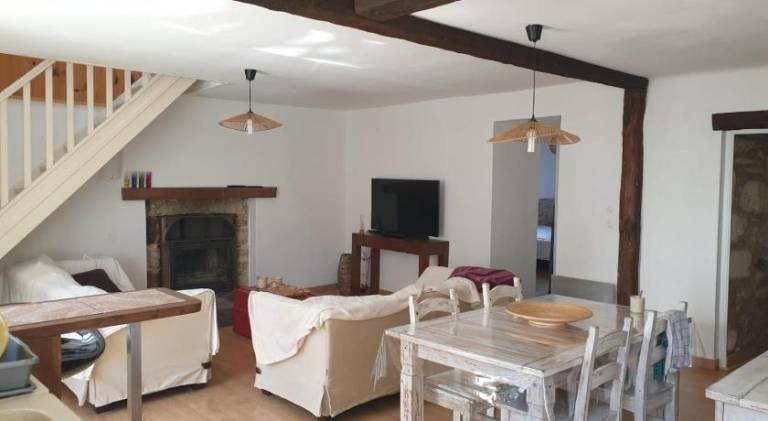 Rental apartment with 2 rooms for 4 persons — photo 3