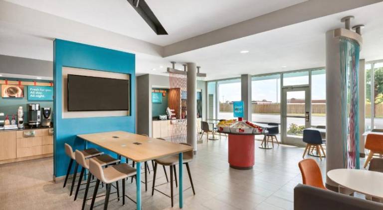 Avid hotel Coralville - Iowa City by IHG — photo 5