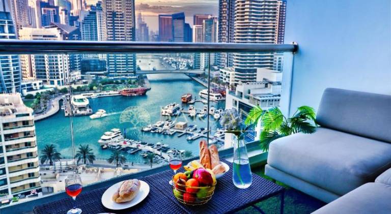 Barsana - Lavish 3BR Retreat - Marina & Sea Views in Abu Dhabi