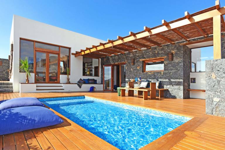 House La Pared