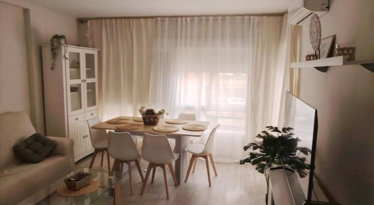Rental apartment with patio | Near Mosque–Cathedral of Córdoba in Córdoba