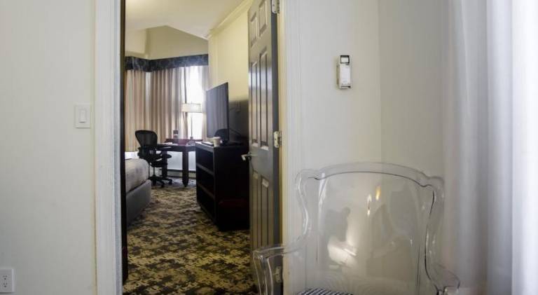 Chestnut Hill Hotel — photo 4