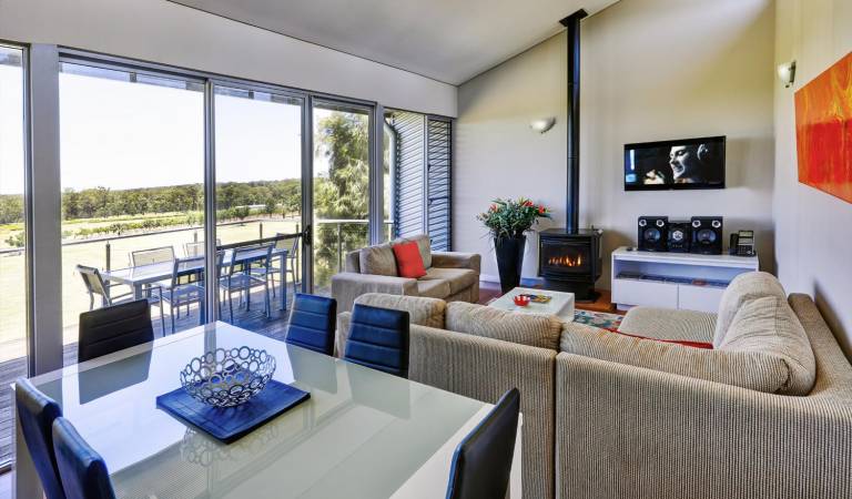 Adina Vineyard Accommodation