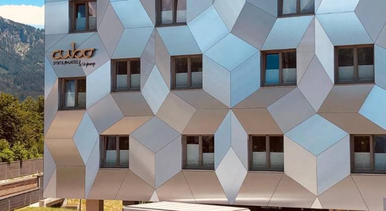 Cubo Sport & Art Hotel in Sankt Johann in Tirol