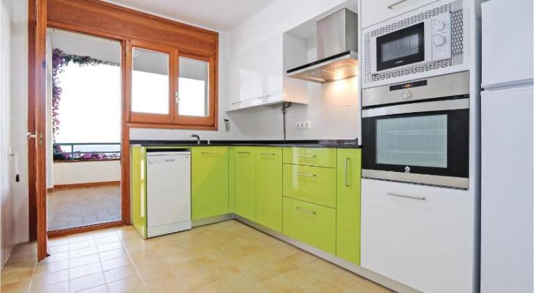 House with 4 rooms for 8 persons — photo 3