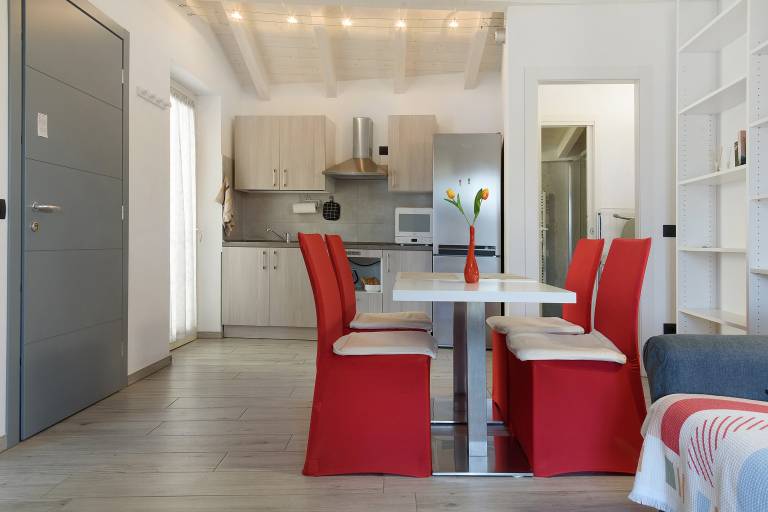 Apartment 'Azalea' with Lake View, Wi-Fi and Air Conditioning — photo 3