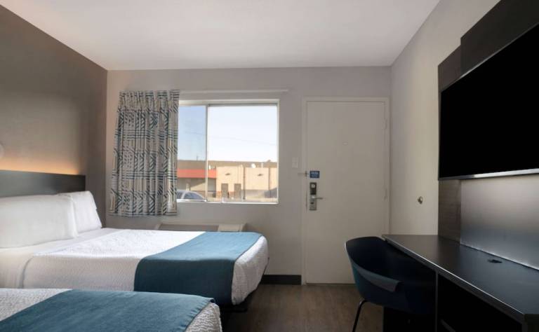 Motel  Bakersfield