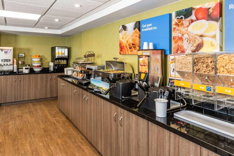 Comfort Inn Hotel Regina — photo 5