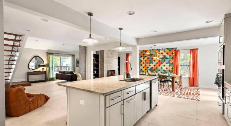 209 m&sup2; Ferienhaus