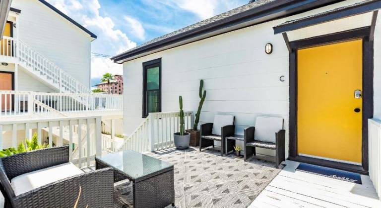 House with terrace, pool & barbeque | Close to the beach | Suitable for remote work | Pets are welcome — photo 4
