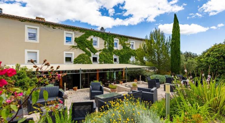 Hotel Restaurant Le Gardon - Pont du Gard — photo 4