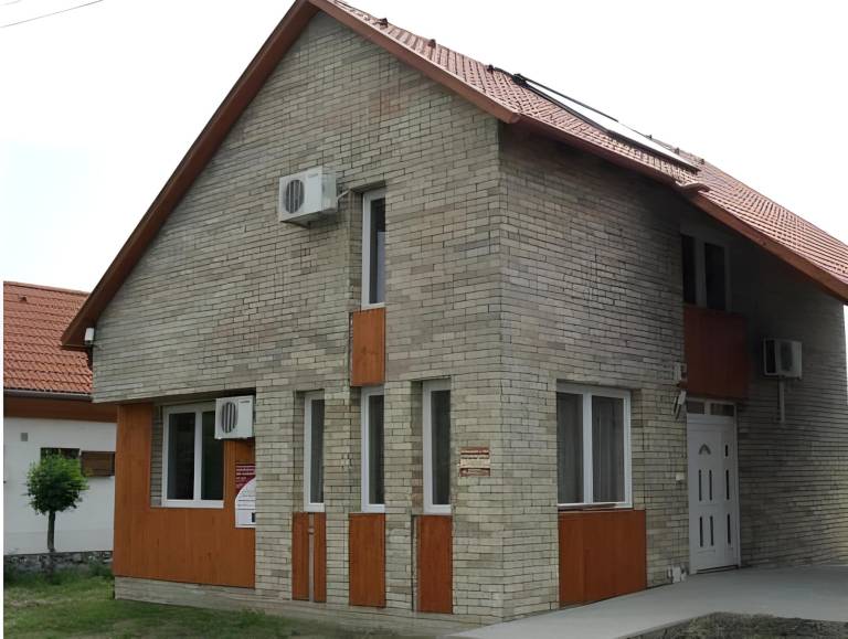 Szállás reggelivel Dunafalva