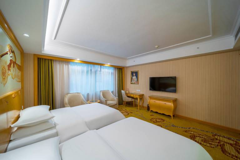 Vienna Hotel Hunan Jishou Qianzhou Ancient City — photo 2