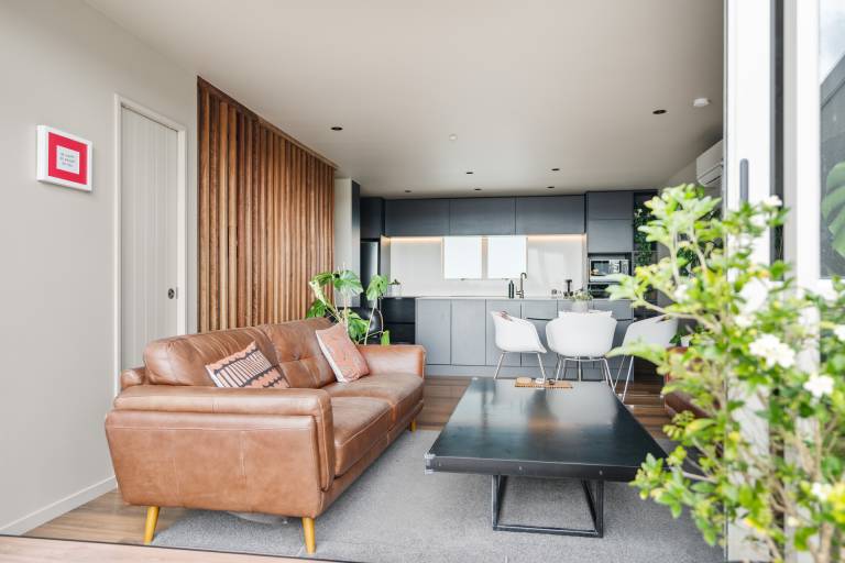 Stylish 1BD Flat & Car Park Deck Harbour Views