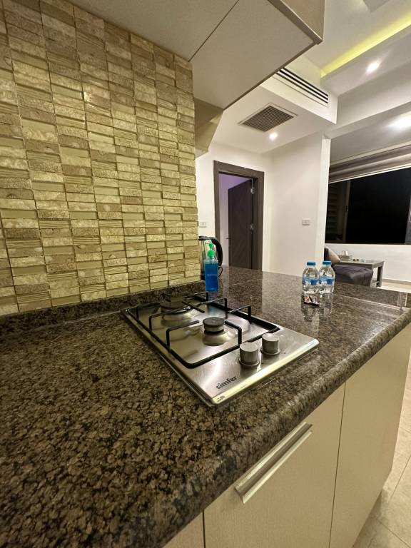 JRE abdoun rooftop 1bedroom kh&sh 03 — photo 3