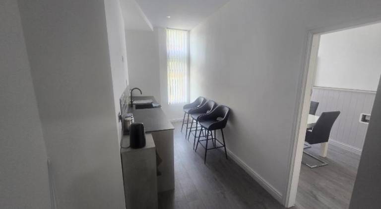 Liverpool city center Apartments Dawson Street — photo 5