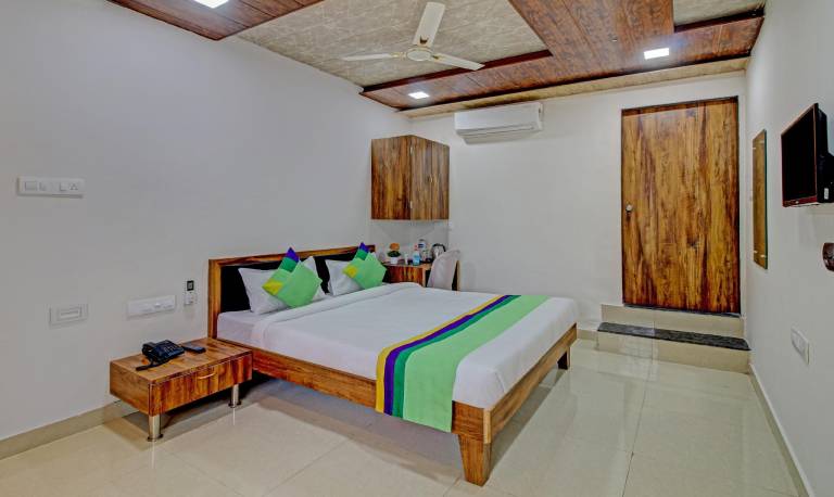Hotel Sai Samrat Resort Satara