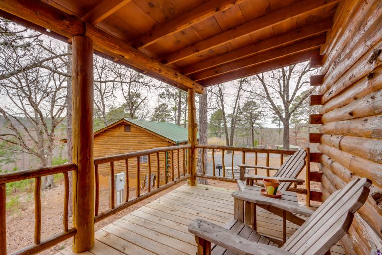 Hike, Play On-Site: Eureka Springs Cabin Near Dtwn — photo 2