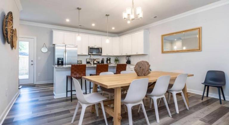 Vacation home | Close to the beach | Pets allowed — photo 3