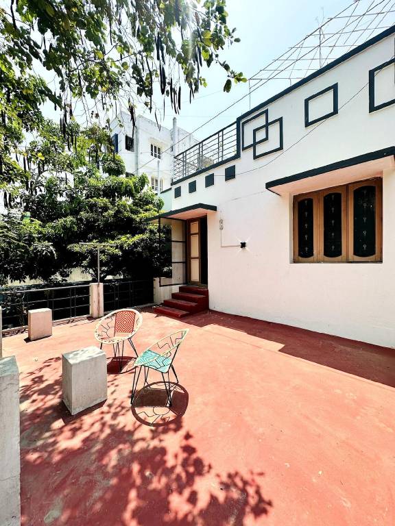 Vacation home with garden — photo 4