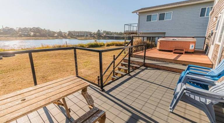 House with hot tub | Beach nearby | Pets allowed — photo 4
