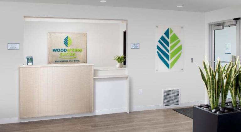 WoodSpring Suites Seattle Redmond — photo 3