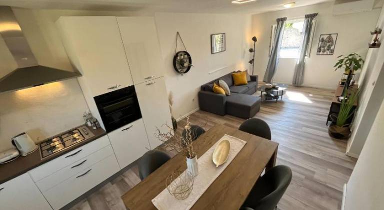 Vacation home with pool | Pet-friendly in Supetar