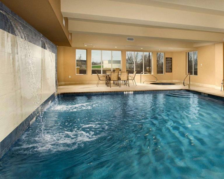 Comfort Suites Waco North - Near University Area — photo 4