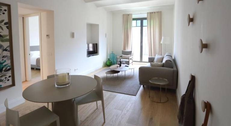 Children-friendly rental apartment with terrace | Close to Girona Cathedral | Pets allowed — photo 2