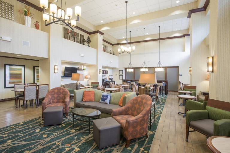 Hampton Inn & Suites Cincinnati-Union Centre — photo 2